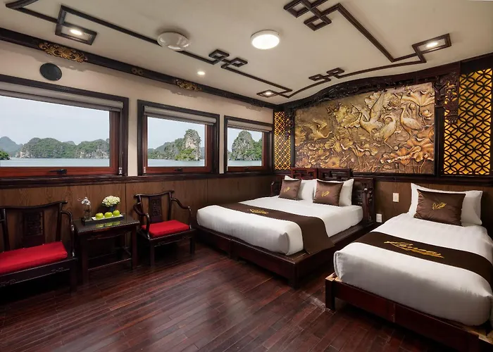 Renea Boutique Cruise Hạ Long