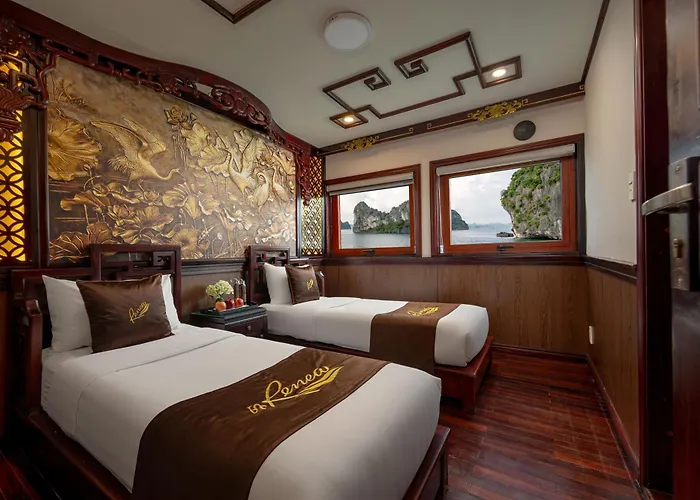 Renea Boutique Cruise Botel
